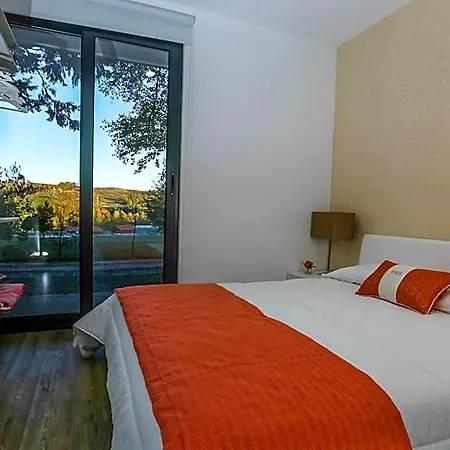 Parque Hotel *
